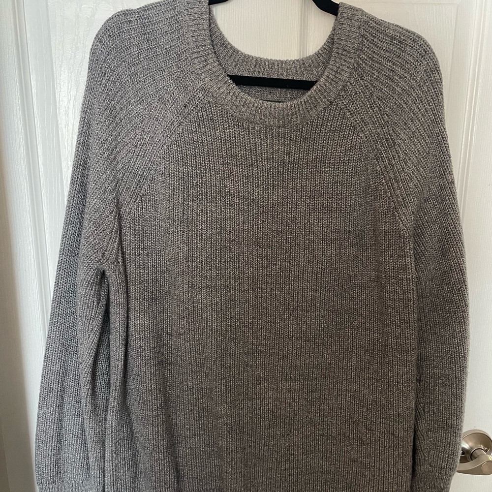 Roots Women's Gray Crew Neck Sweater - Picture 2 of 3